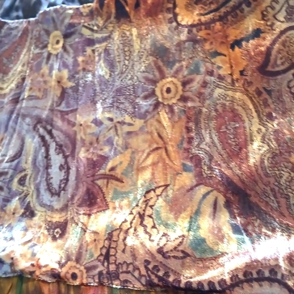 UNYX Floral Print Beautiful Colors/ Contrast 1 Velvet & 2 100% Polyester Skirt S - Picture 15 of 15